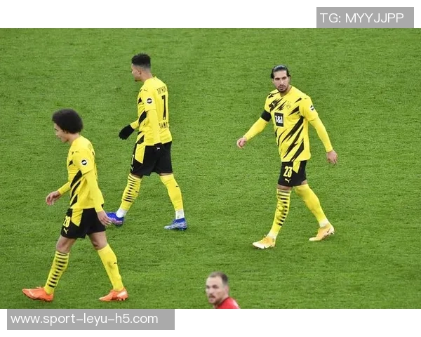 多特高层对聚勒在拜仁表现失常感到震惊续约前景堪忧 多特高层对聚勒在拜仁表现失常感到震惊续约前景堪忧